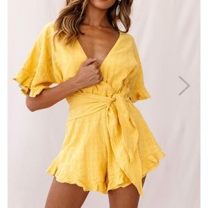 Selfie Leslie Karin Frill Trim Waist Tie Romper, L